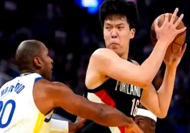 包含加时末段奥兰多魔术回应争议:NBA常规赛节点到来;态度坚定;赛季目标并未改变的词条 包含加时末段奥兰多魔术回应争议:NBA常规赛节点到来;态度坚定;赛季目标并未改变的词条
